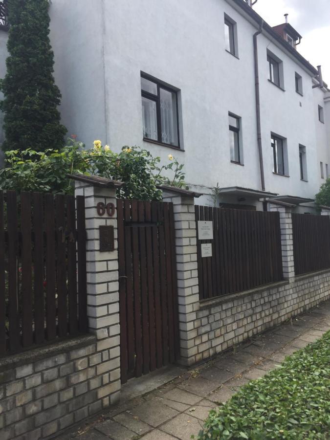 Blue Apartment In Beautiful English Style Garden With Atmosphere Praga Esterno foto